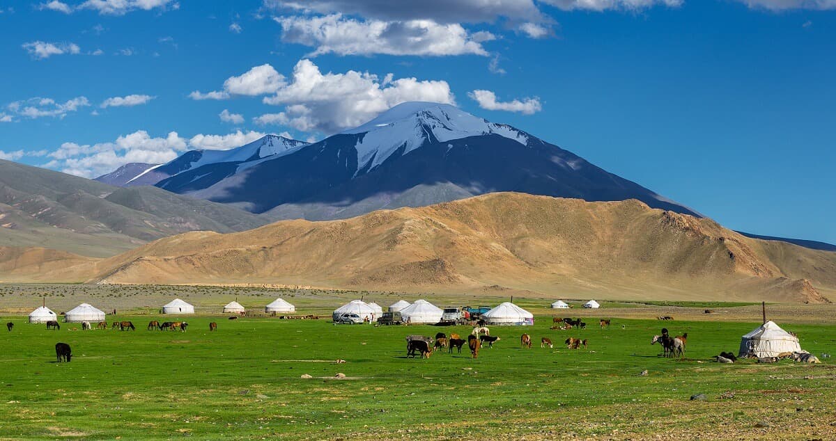 Tsambagarav Mountain